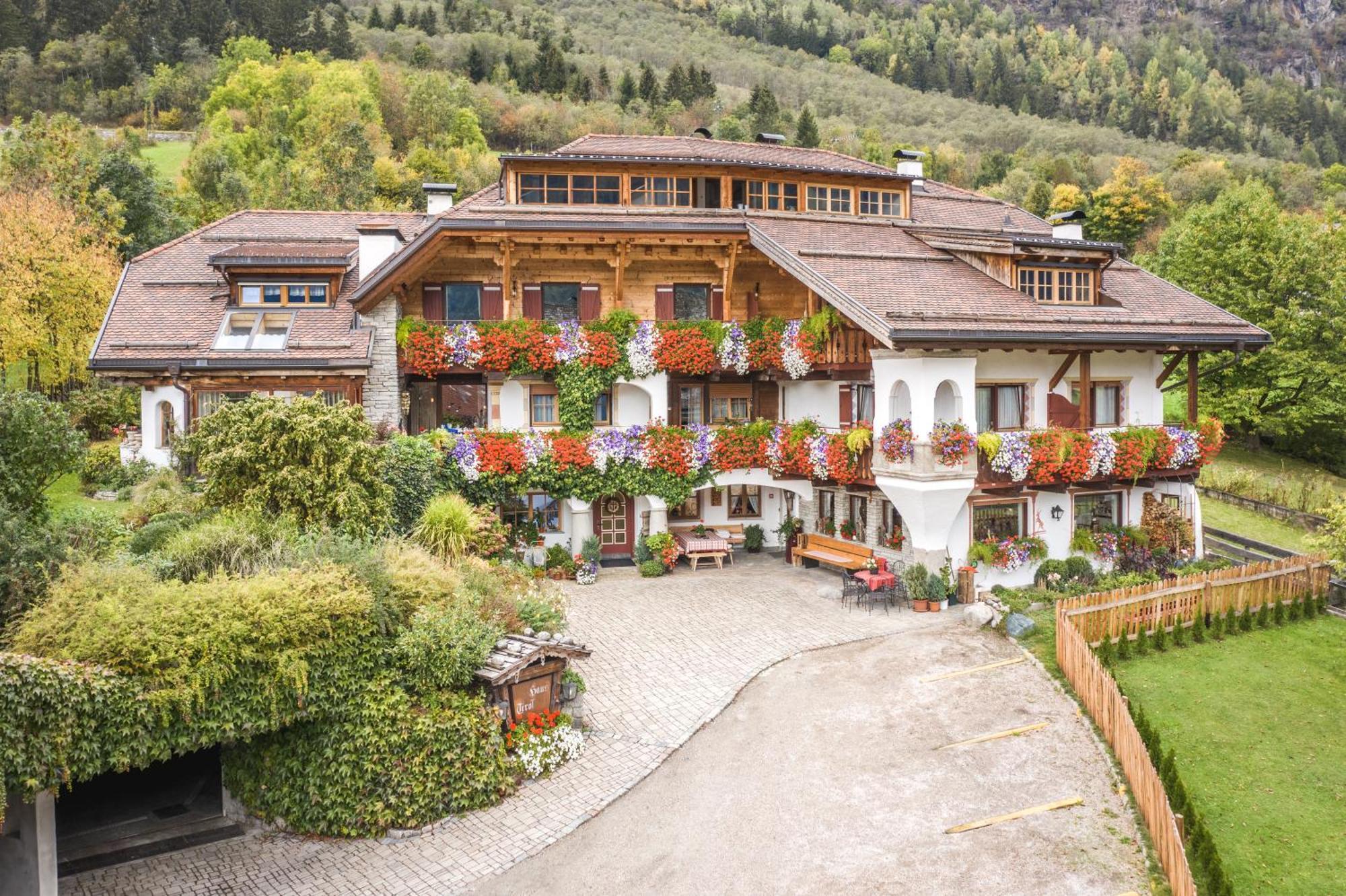 Haus Tirol Hotel Molini di Tures Kültér fotó