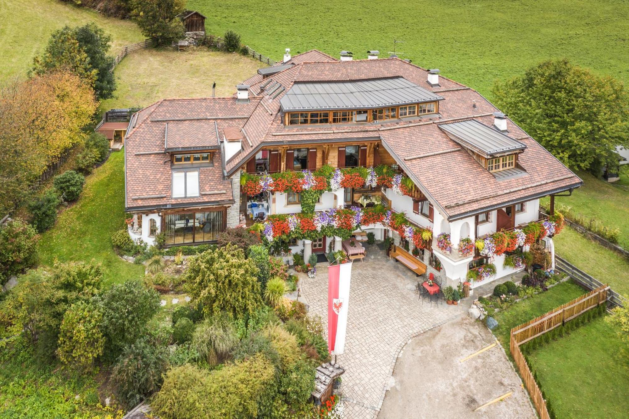 Haus Tirol Hotel Molini di Tures Kültér fotó